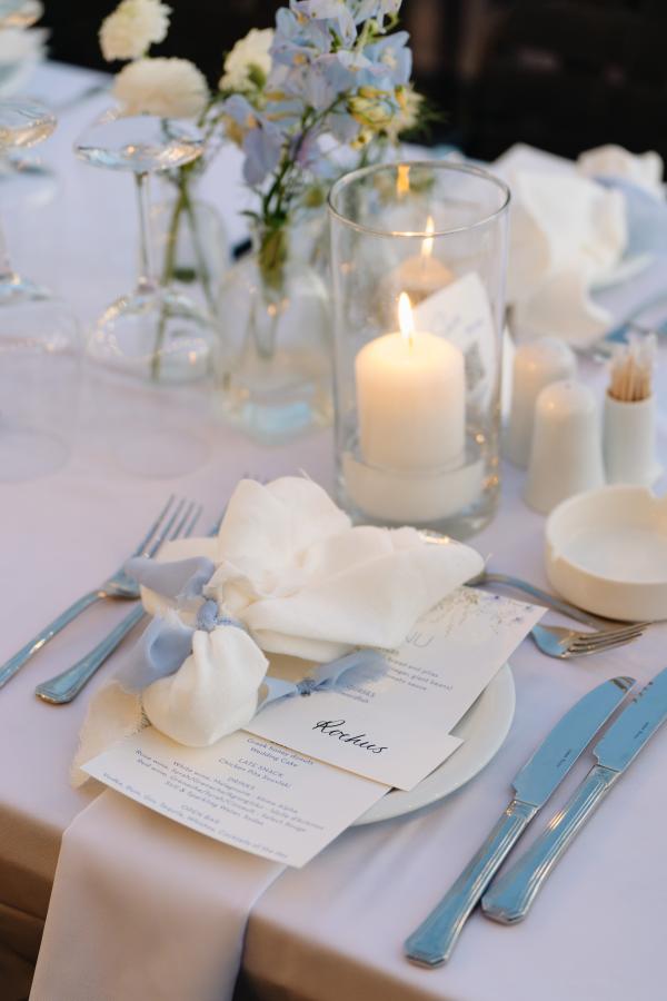 table dressing, greek wedding, syros, wedding dinner, flower decoration