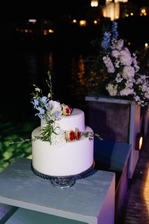 wedding cake, syros, greek island, wedding dinner, wedding party, greek wedding, greece