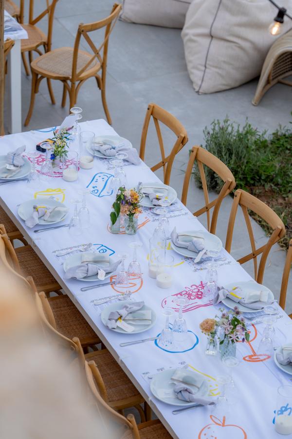 Greek wedding, Paros, greek island, wedding venue, wedding decoration, tablesetting, flower decoration, 