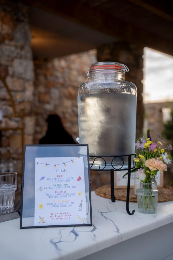 Greek wedding, Paros, greek island, wedding venue, wedding decoration, outdoor bar, tablesetting, 