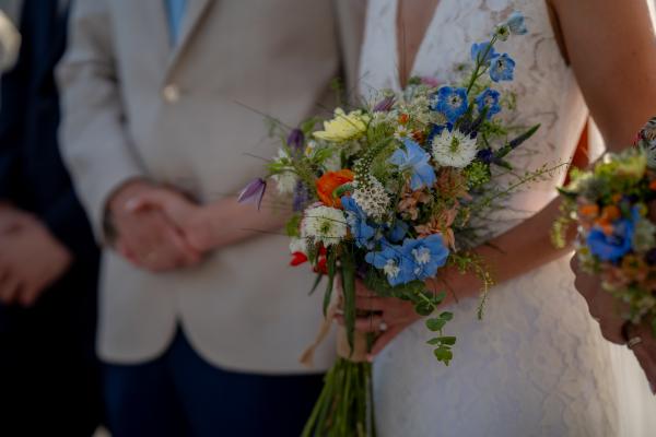 Greek wedding, Paros, greek island, wedding ceremony, wedding outfit, bridal bouquet, union 