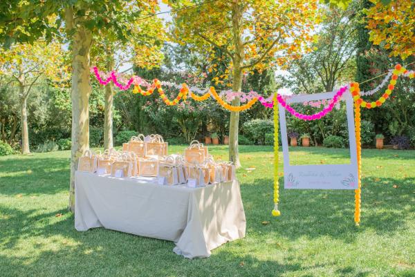 Indo-Greek wedding, wedding venue, wedding decoration, outdoor venue, flower decoration, photobooth