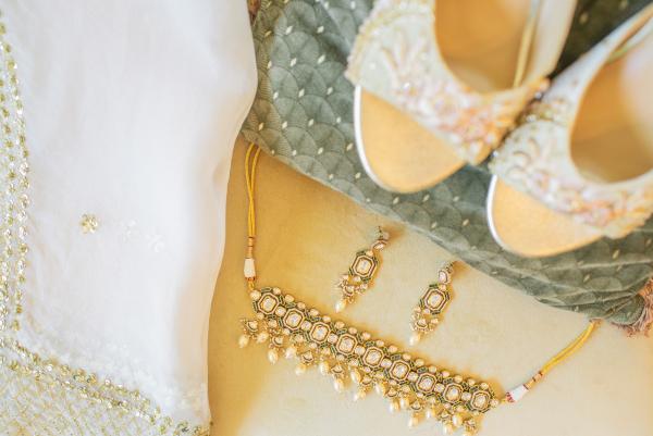 Indo-Greek wedding, pre wedding, wedding outfit, wedding shoes, wedding jewerly, wedding dress