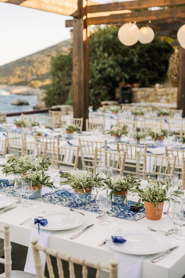 greek wedding, greek island, wedding venue, wedding decoration, flower decoration, tabledressing
