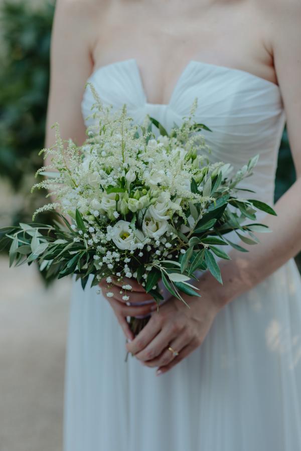 bridal bouquet, natural wedding flowers, greek wedding, countryside wedding, rustic style, 
