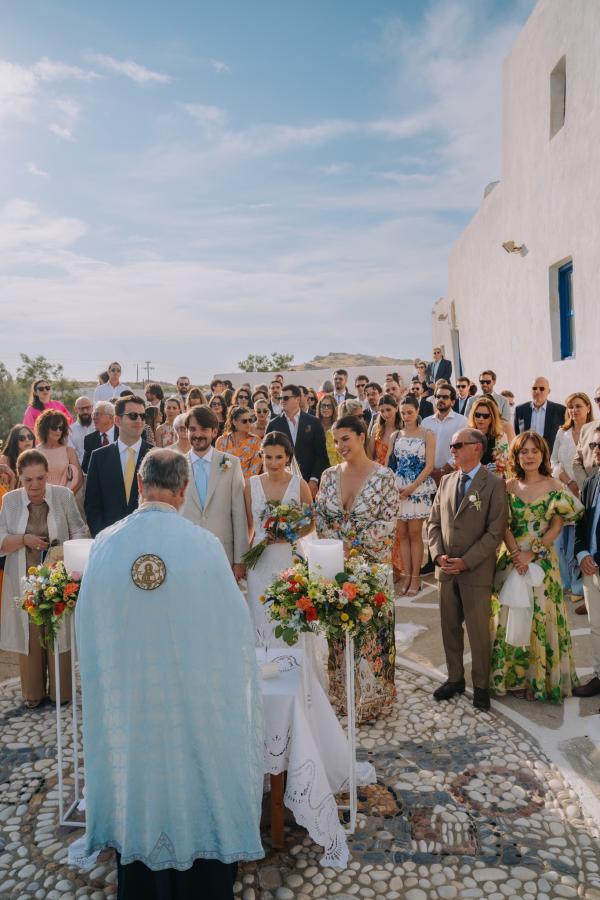 Greek wedding, Paros, greek island, wedding ceremony, exchange of vows, bridal bouquet